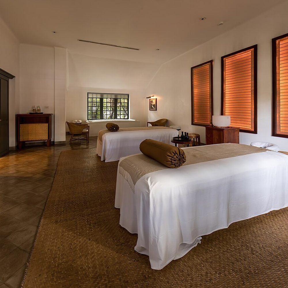 Day Spa Casal — 2 Massagens com Chá